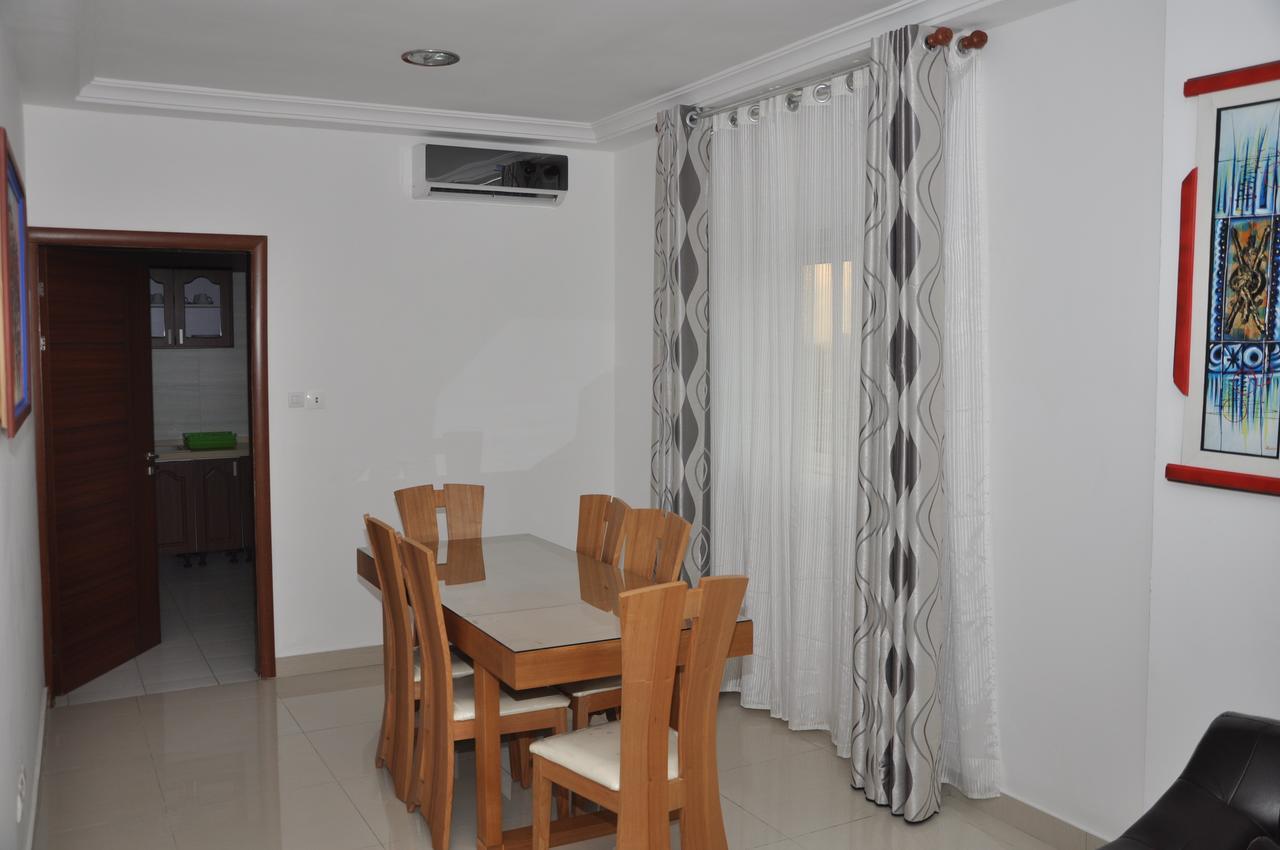 Rosalie'S Suites Lomé Eksteriør bilde